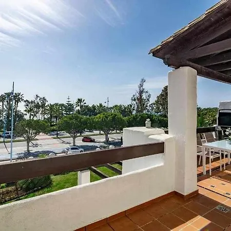 Front Line Beach Apartamento