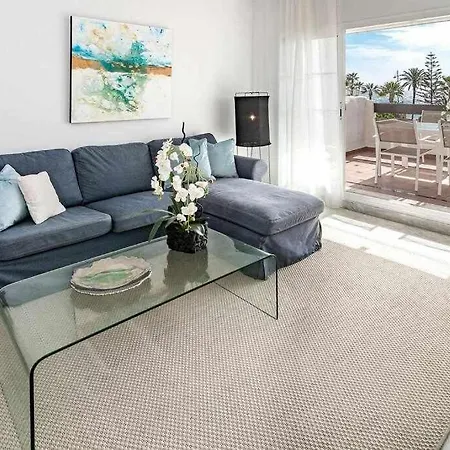 Front Line Beach Apartamento